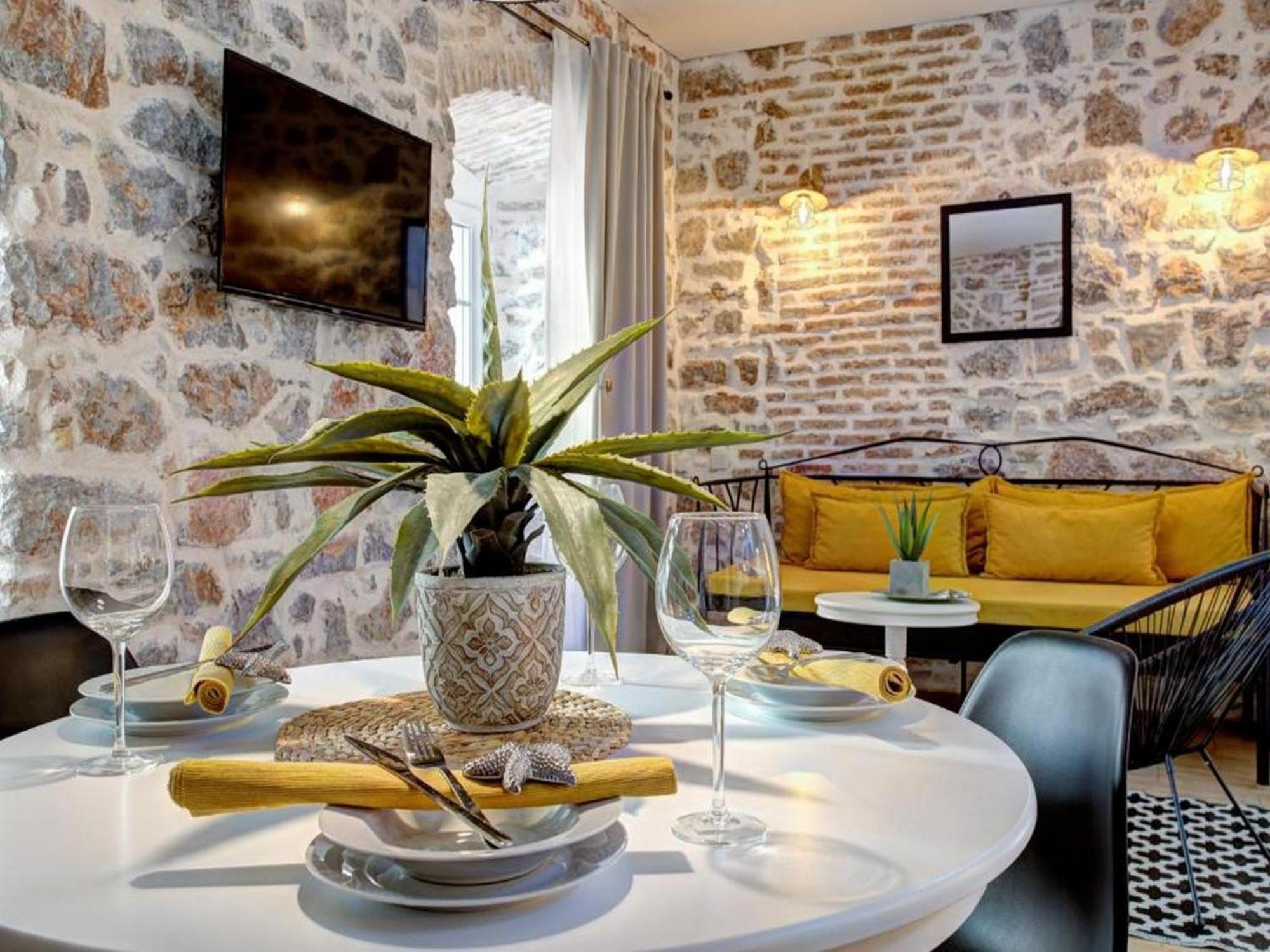 History House Moja Ti 1830 In Old Town Senj Hotel Сен Стая снимка